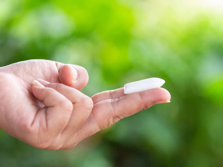 Свещички при хемороиди